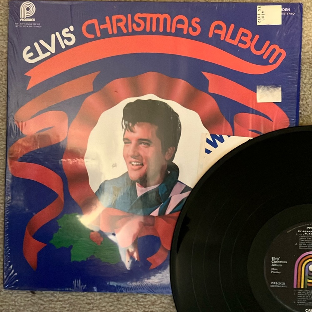Elvis’ Christmas album LP - 1970 mint!